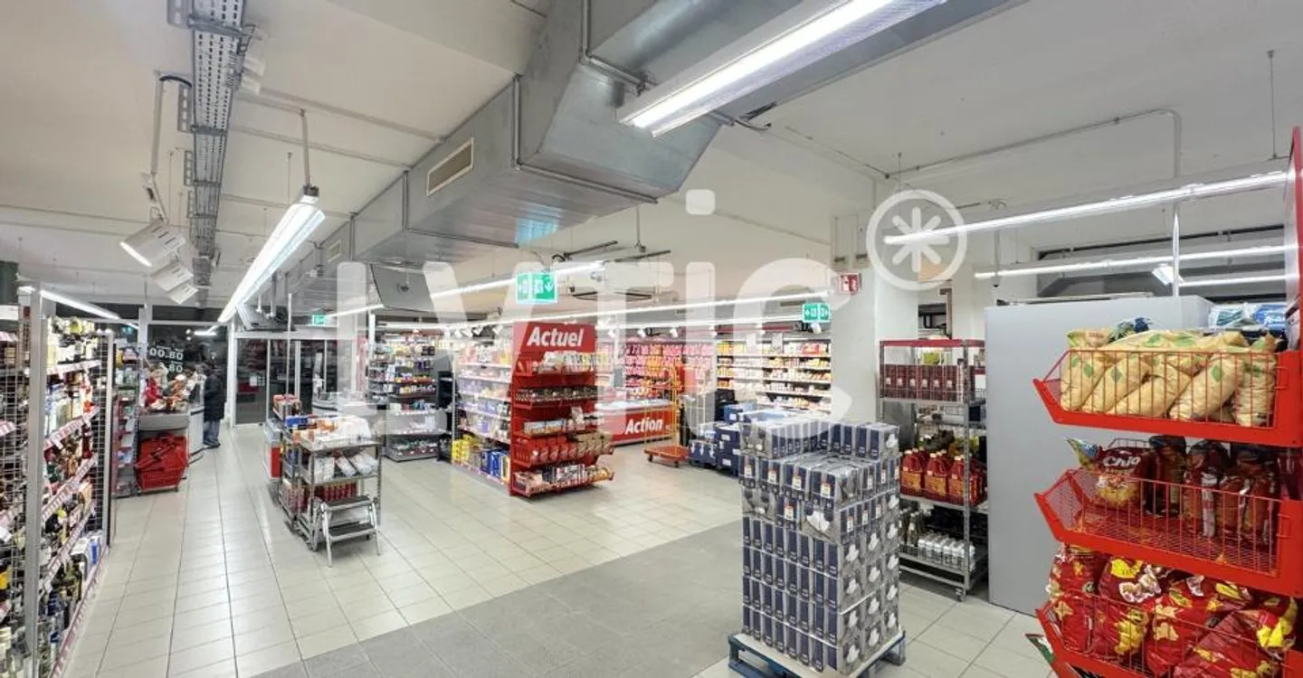 Espace Commercial à Martigny - Photo 8 sur 12