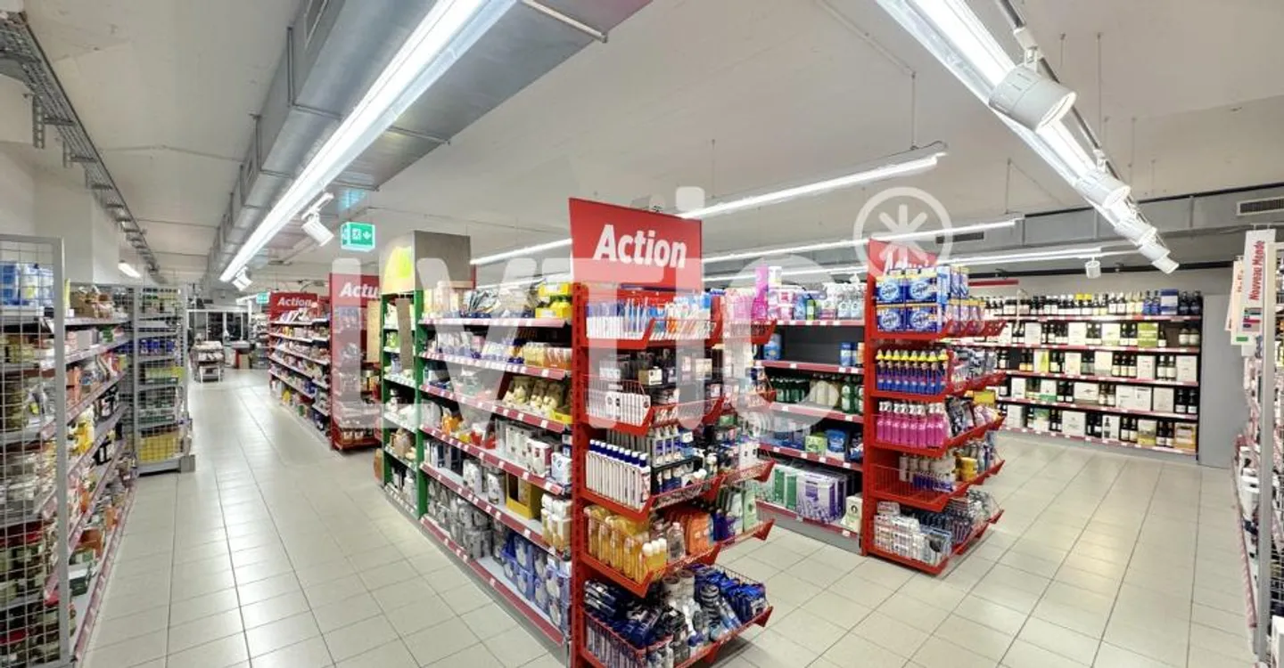 Espace Commercial à Martigny - Photo 10 sur 12