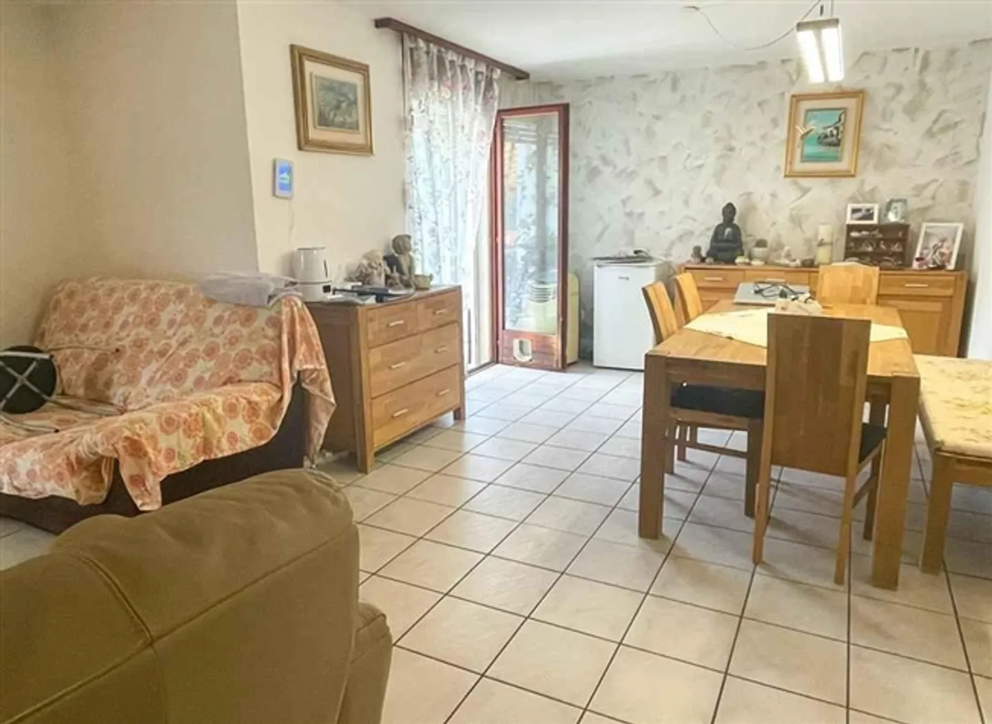 «Casa su 3 livelli con giardino» - Foto 3 di 20