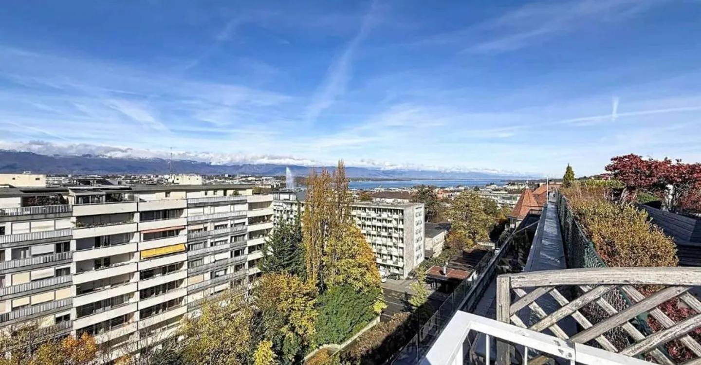 Beautiful renovated apartment in a quiet area, close to Parc Bertrand - Photo 7 of 7
