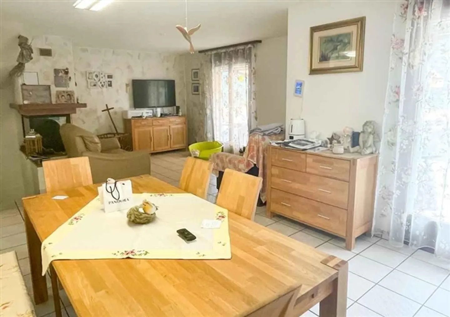 «Casa su 3 livelli con giardino» - Foto 15 di 20