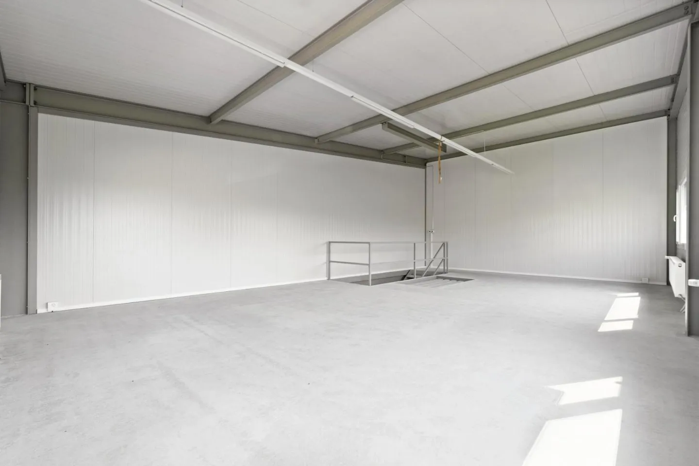 Commerce 2 pièces - Photo 5 of 18