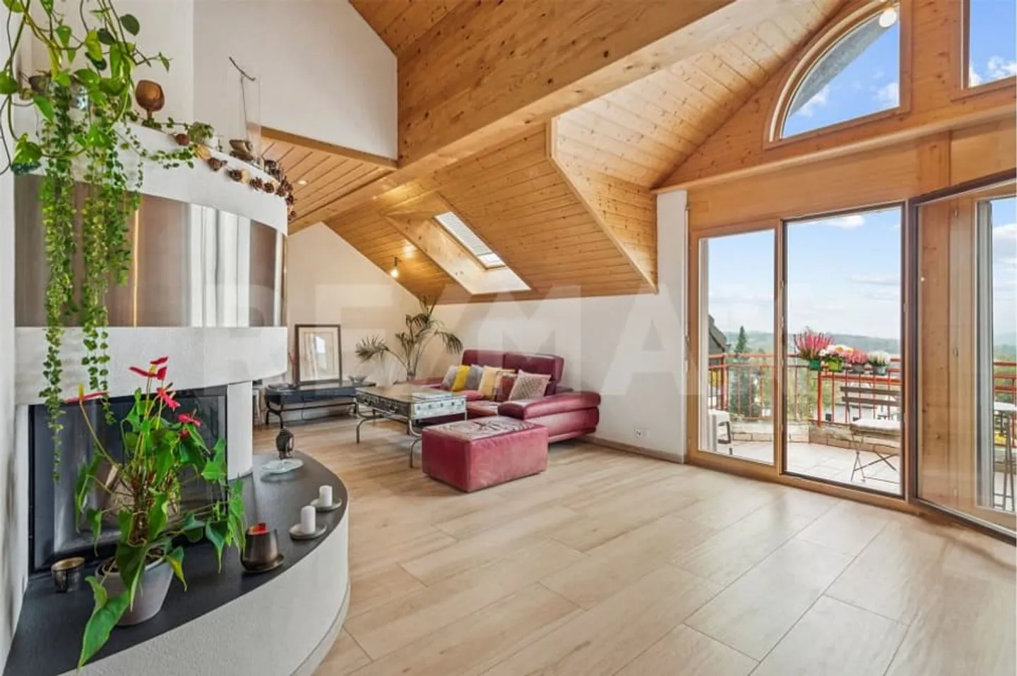 Vue époustouflante et charme unique  Le duplex coup de cur à Mollie-Margot - Photo 3 sur 10