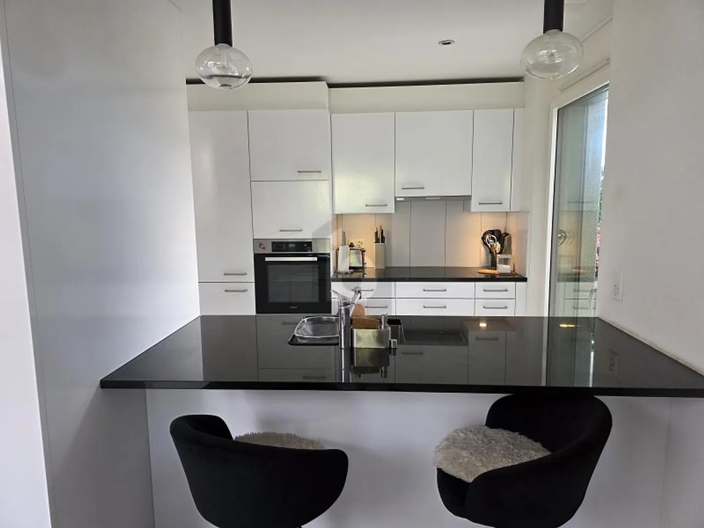 PREZZO ECCEZIONALE! MODERNO CON TERRAZZA E LOGGIA - Foto 3 di 6