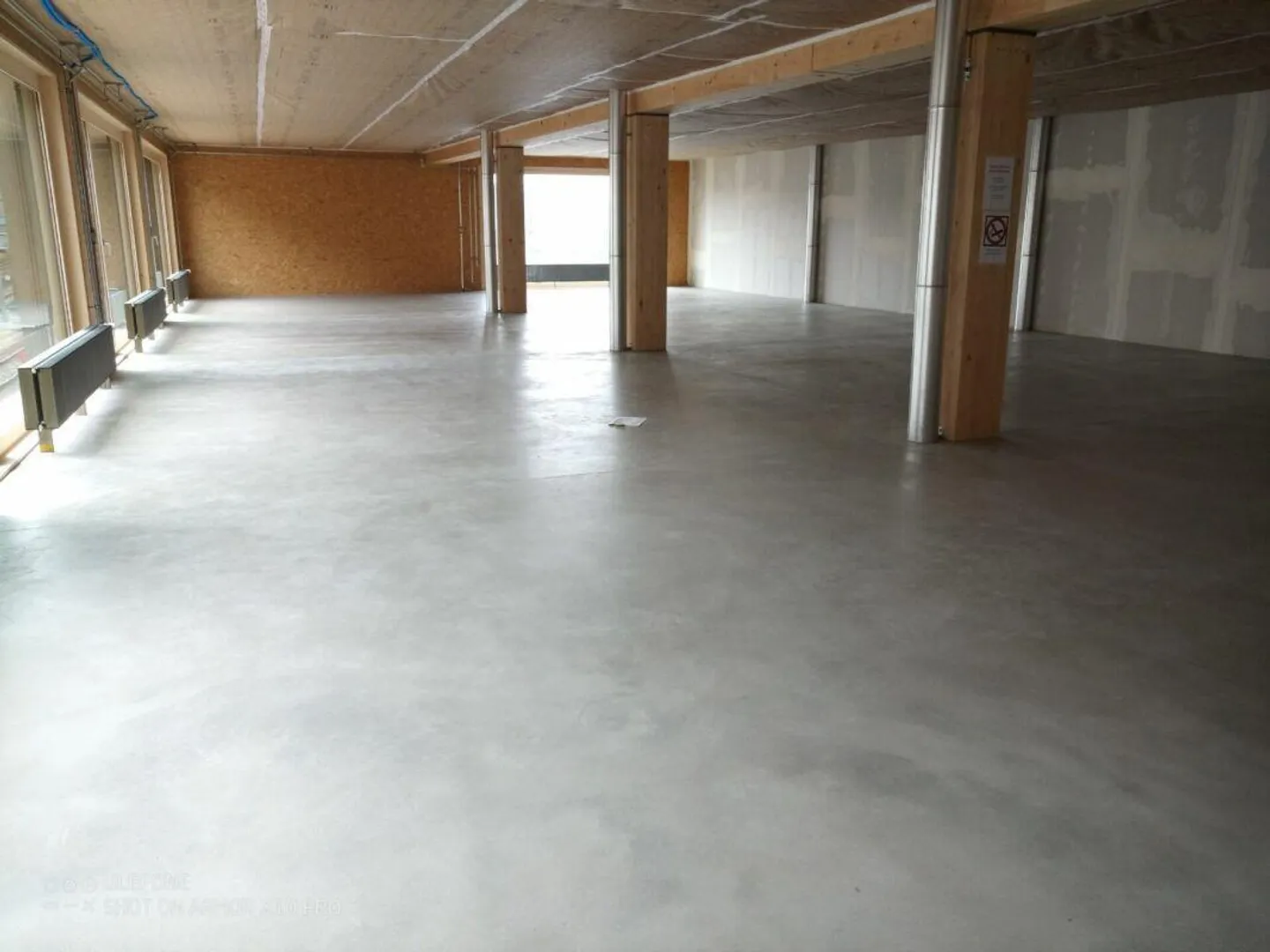 New office/commercial space with good goods logistics - Photo 1 of 5