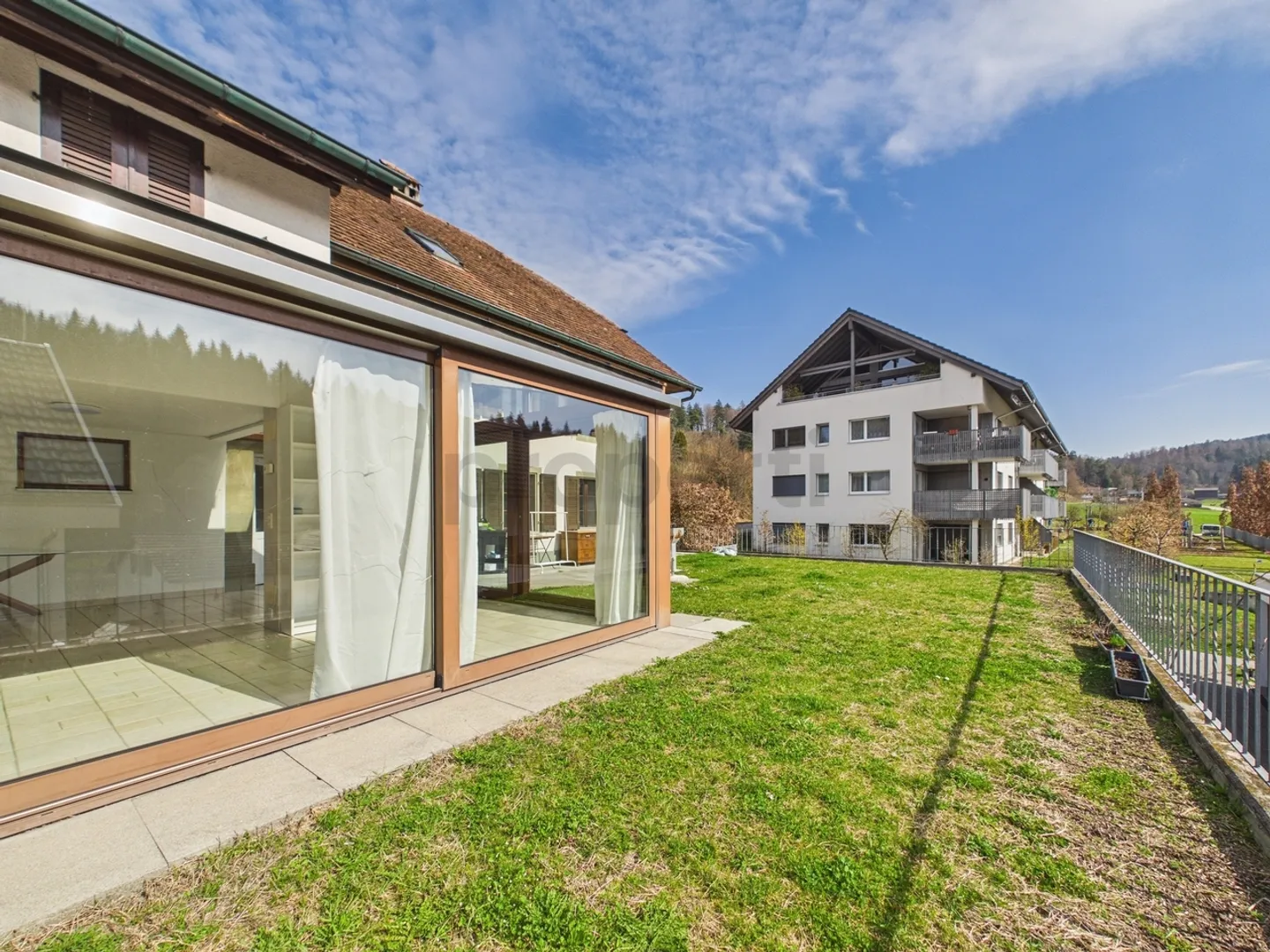 Residential idyll with garden & winter garden 3.5-room apartment - Photo 2 of 13