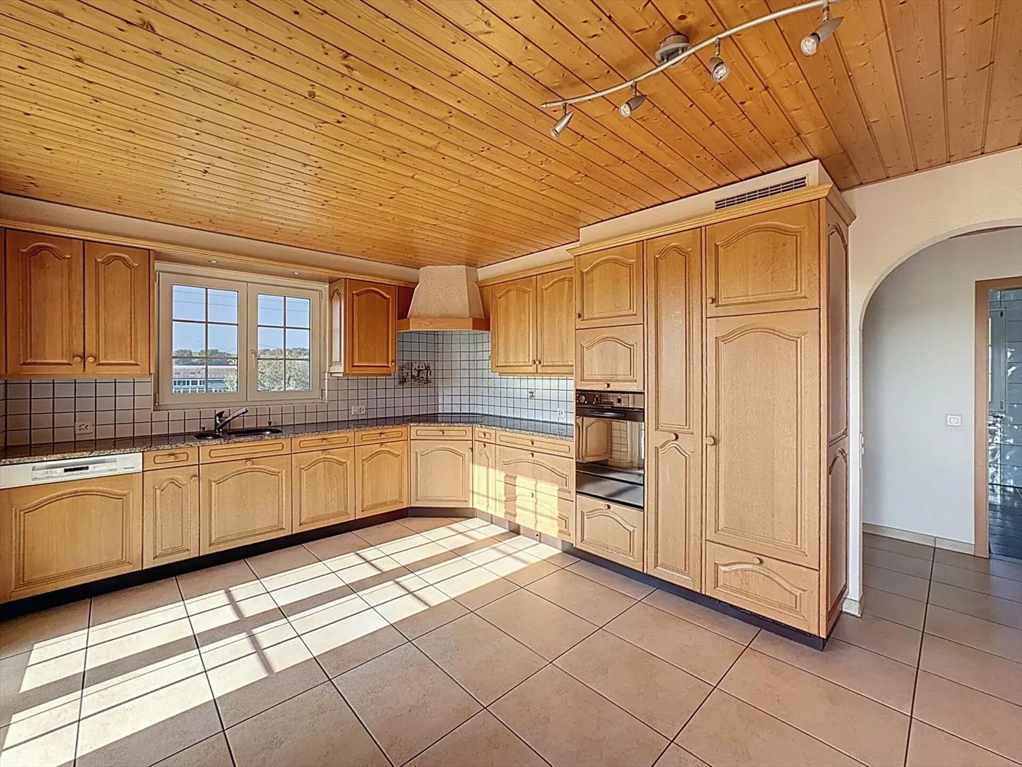Villa for sale - Photo 4 of 13