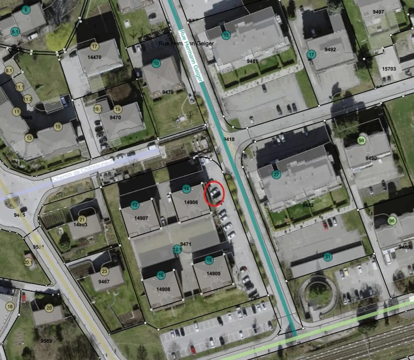 SION | Place de parc extérieure - Photo 2 of 2