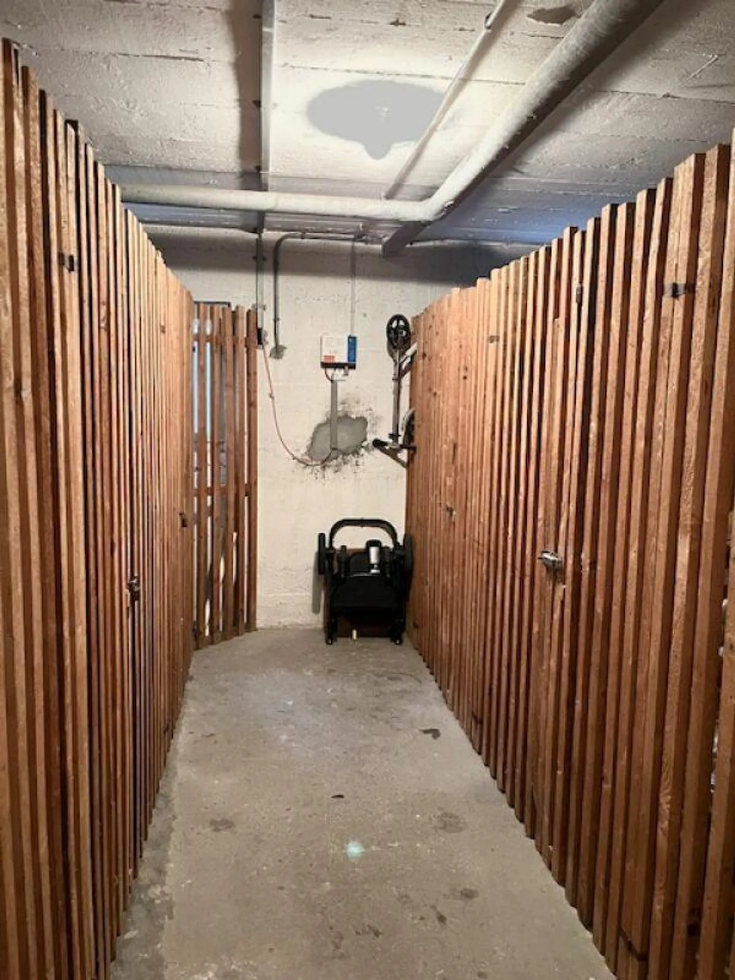 À VENDRE À QUARTINO - APPARTEMENT DE 2,5 PIÈCES AU 2E ÉTAGE - Photo 13 sur 14