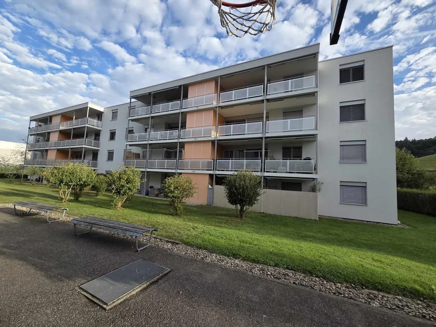 Outdoor parking space for rent - Photo 1 of 1