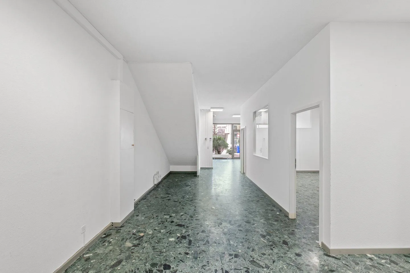 Geräumiger Büroraum in Sécheron - Foto 16 von 18