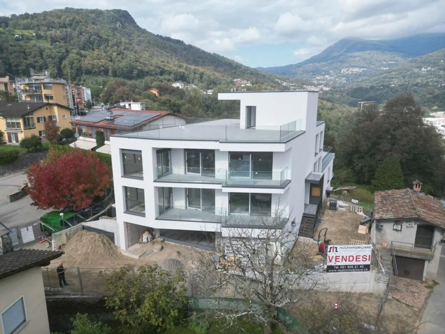Residenza Rhose - Attico 5.5 locali Canobbio - Foto 1 di 14