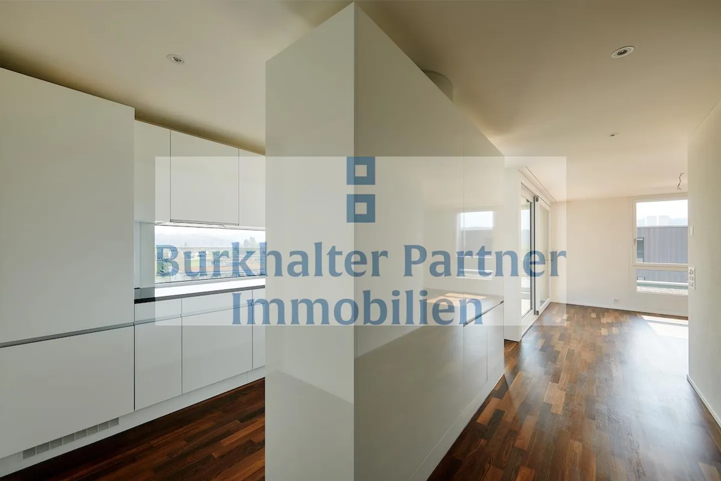 Vous cherchez un grand appartement en attique ? - Photo 3 sur 6