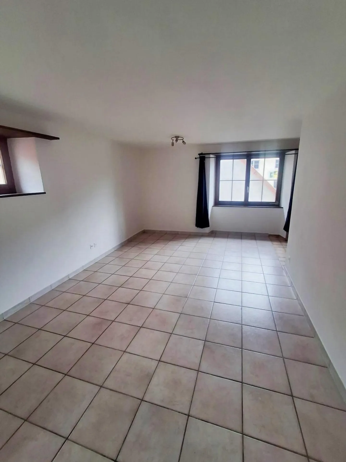 In affitto appartamento di 2,5 locali a Courrendlin (850.- spese incluse) - Foto 1 di 7
