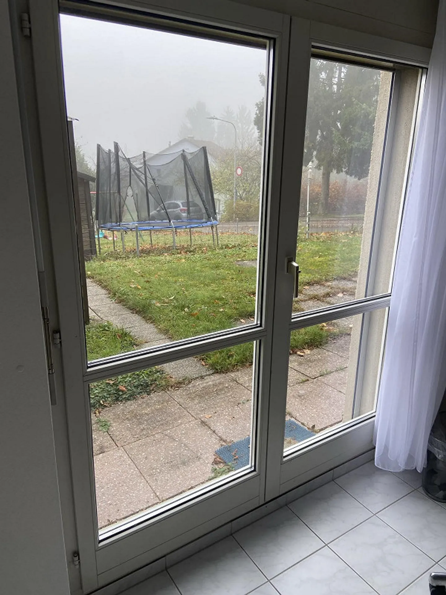 1-Zi-Studio mit Garten Zürich – möbliert, alles inklusive (CHF 1’050) - Foto 3 von 4