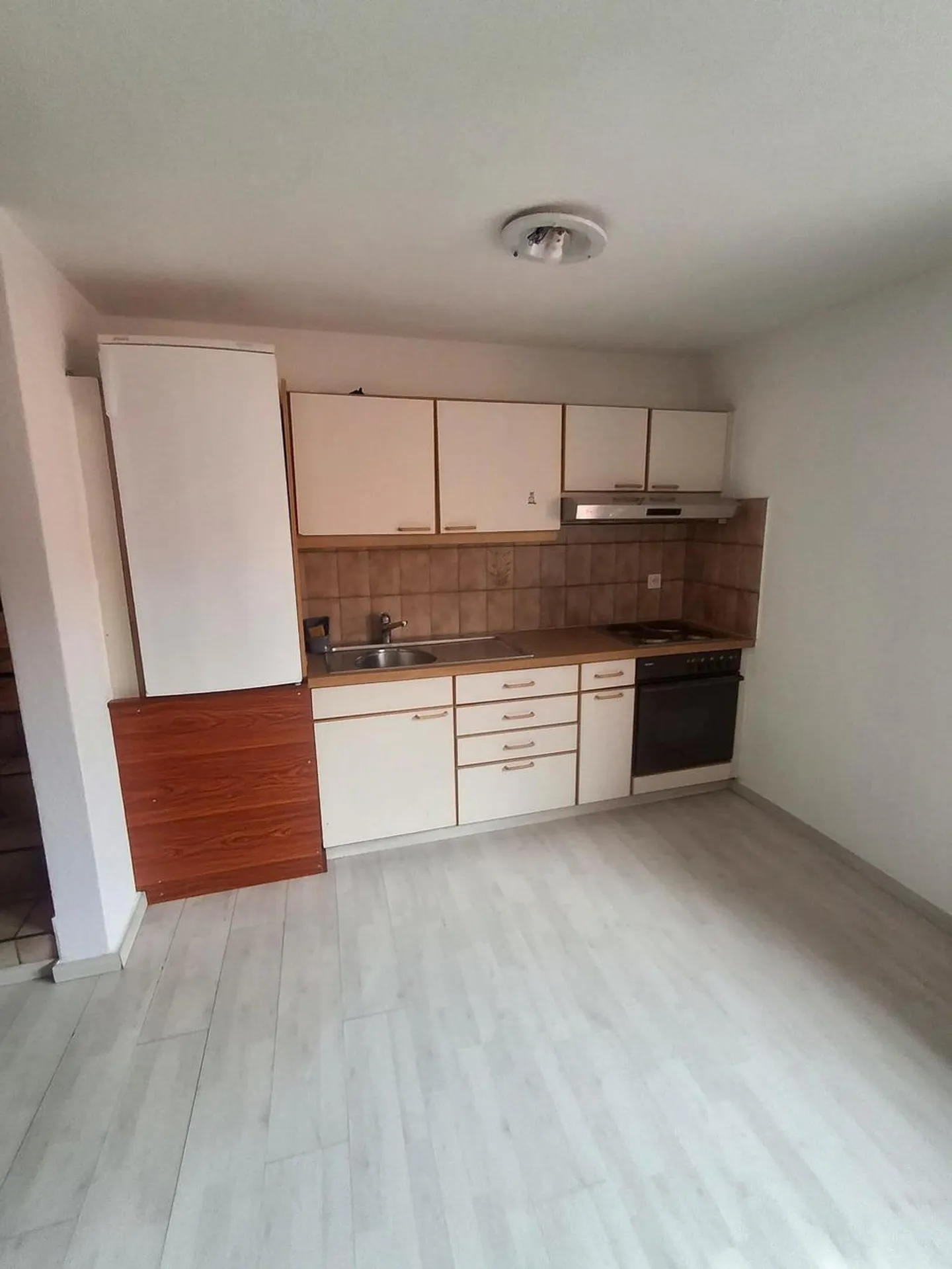 In affitto appartamento di 2,5 locali a Courrendlin (850.- spese incluse) - Foto 7 di 7