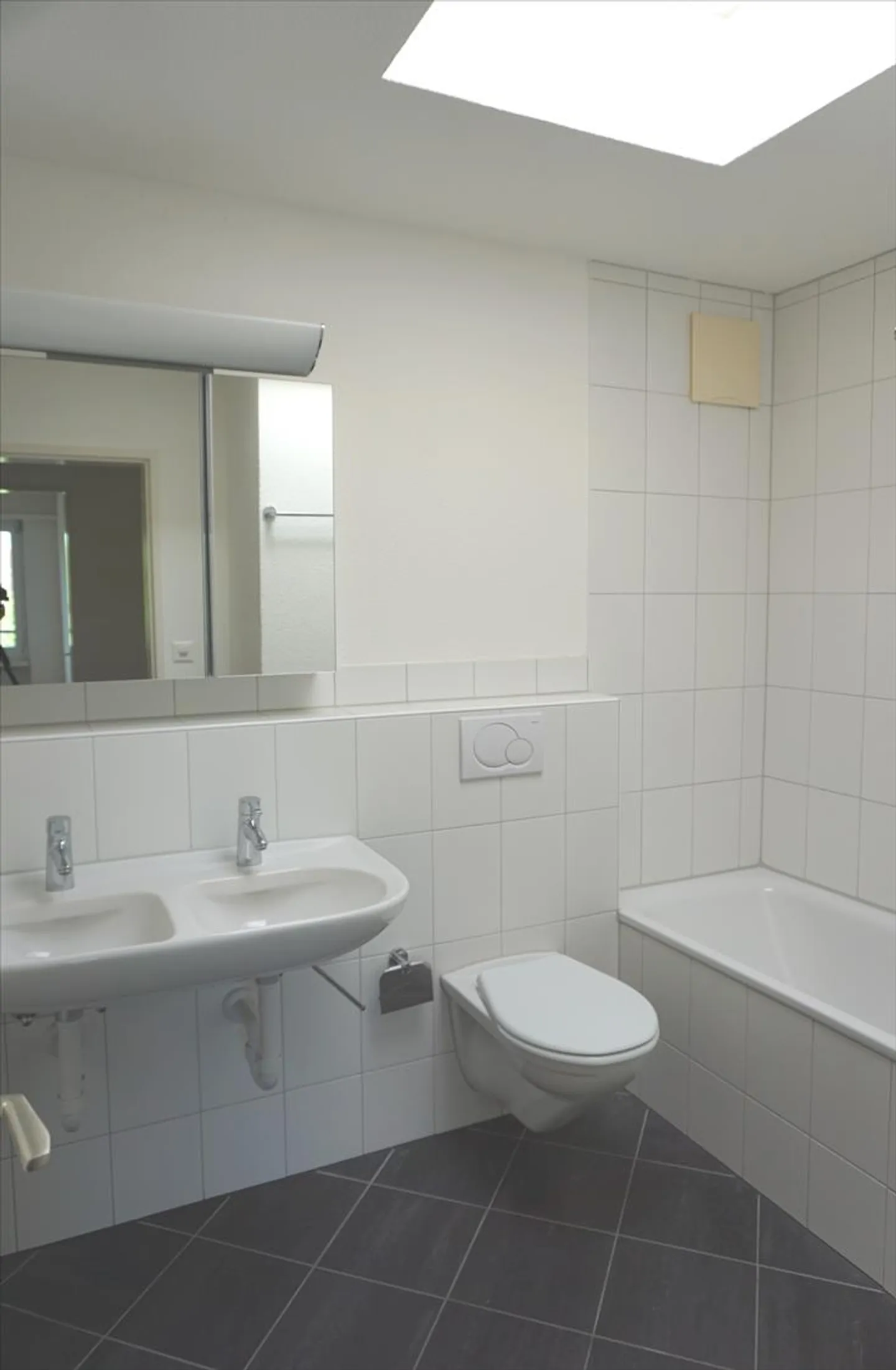 AFFITTARE SENZA DEPOSITO - casa familiare in posizione centrale - Foto 4 di 7