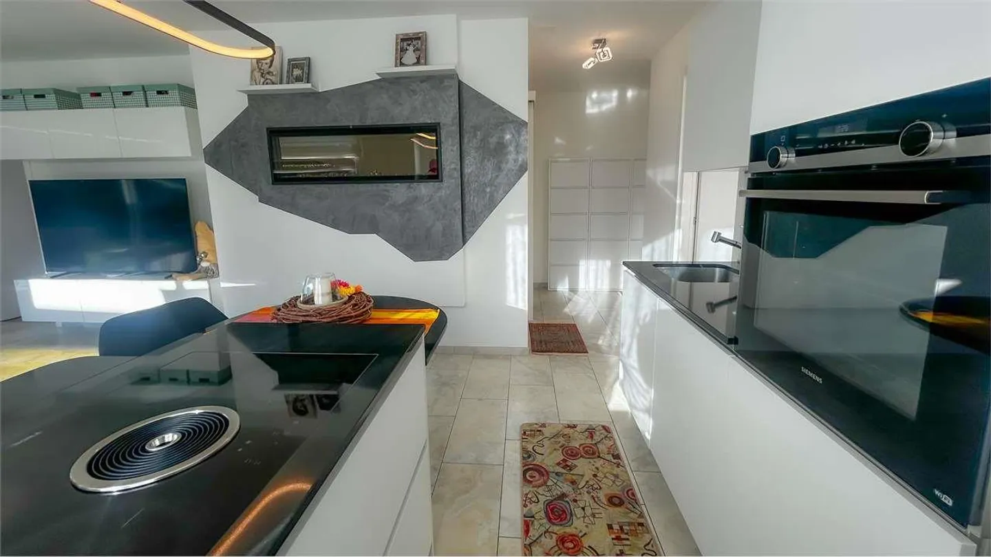 APPARTEMENT LUMINEUX DE 3,5 PIÈCES AVEC JARDIN - Photo 5 sur 12