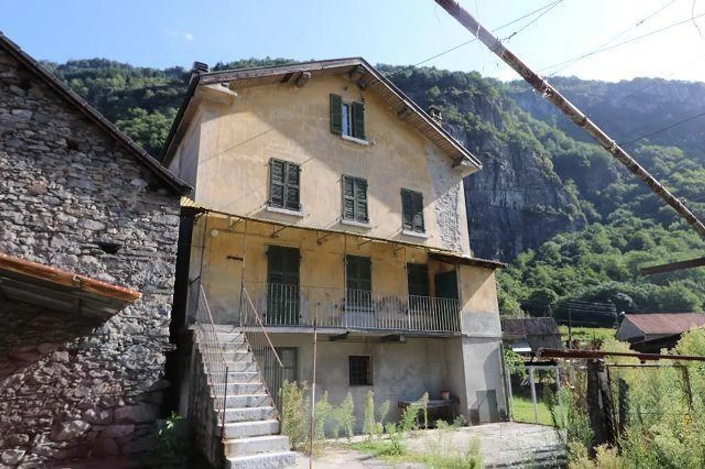 Casa di 6 stanze con giardino e rustico con terreno edificabile - Foto 18 di 37