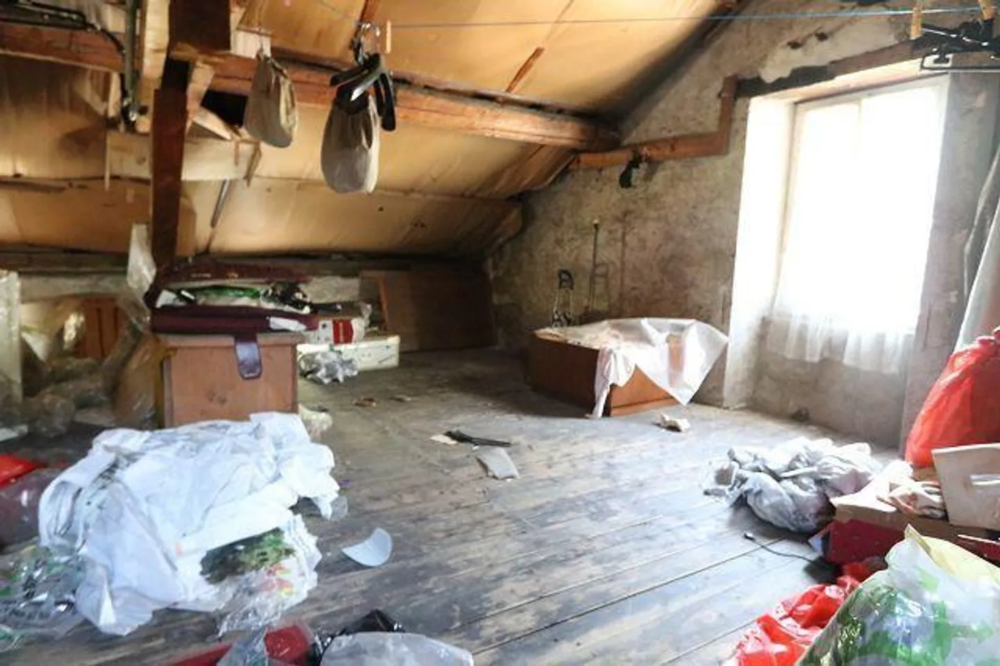 Casa di 6 stanze con giardino e rustico con terreno edificabile - Foto 14 di 37