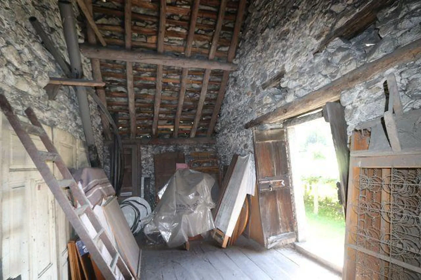 Casa di 6 stanze con giardino e rustico con terreno edificabile - Foto 32 di 37