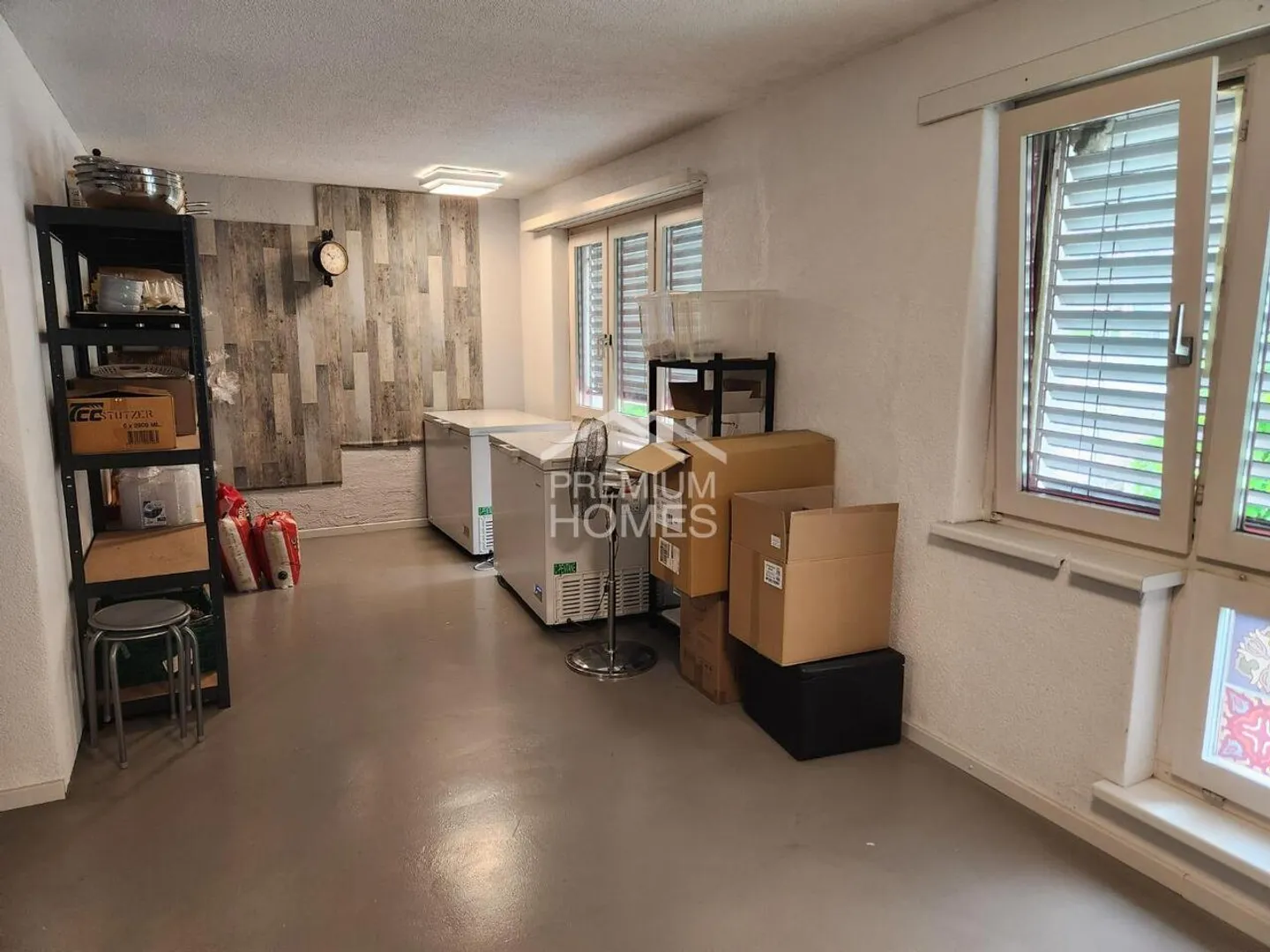 Ristorante e Ufficio o Appartamento in una Posizione Frequentata a un Prezzo Imbattibile - Foto 9 di 11