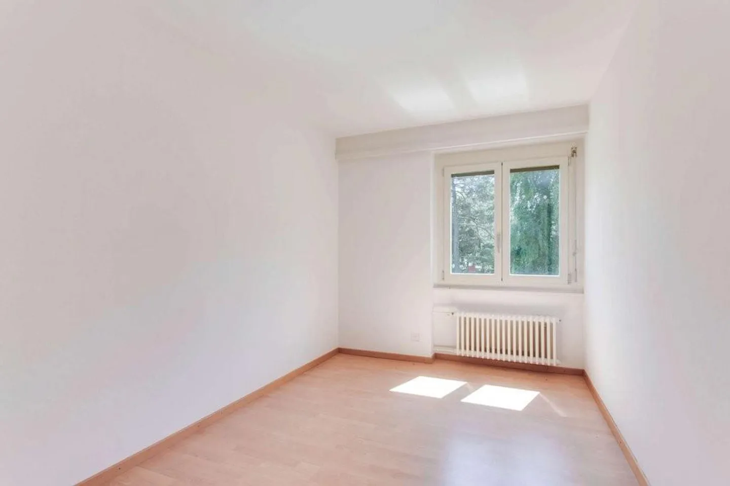 Pour une durée limitée : Appartement abordable disponible jusqu'au 30.09.2026 - Photo 2 sur 8