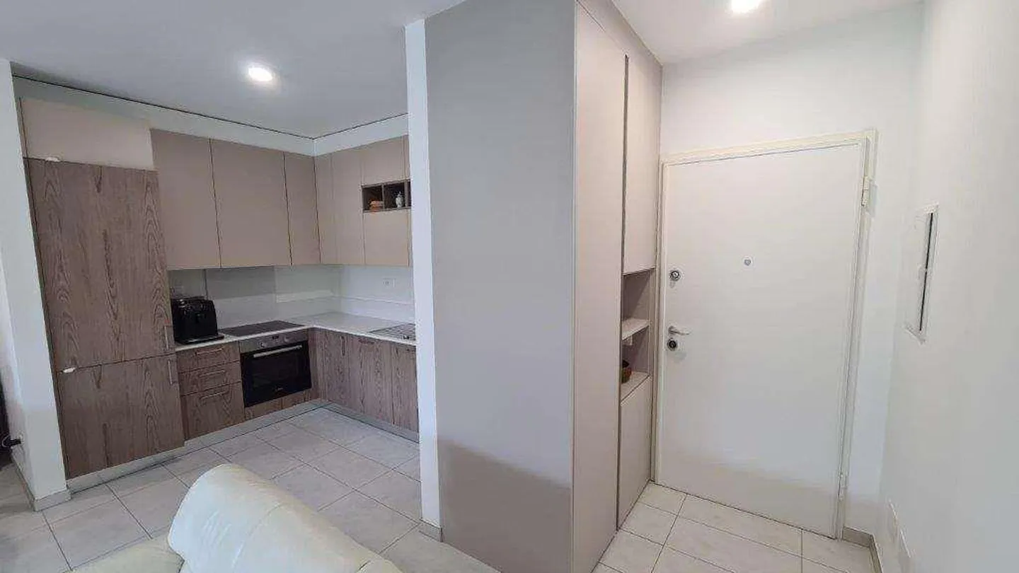 BALERNA: APPARTAMENTO SEMI ARREDATO 3,5 LOCALI - Foto 4 di 10