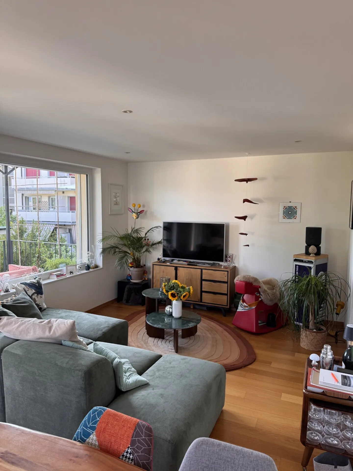 2.5-room apartment on the 1st floor / under the train station hall - Photo 2 of 7