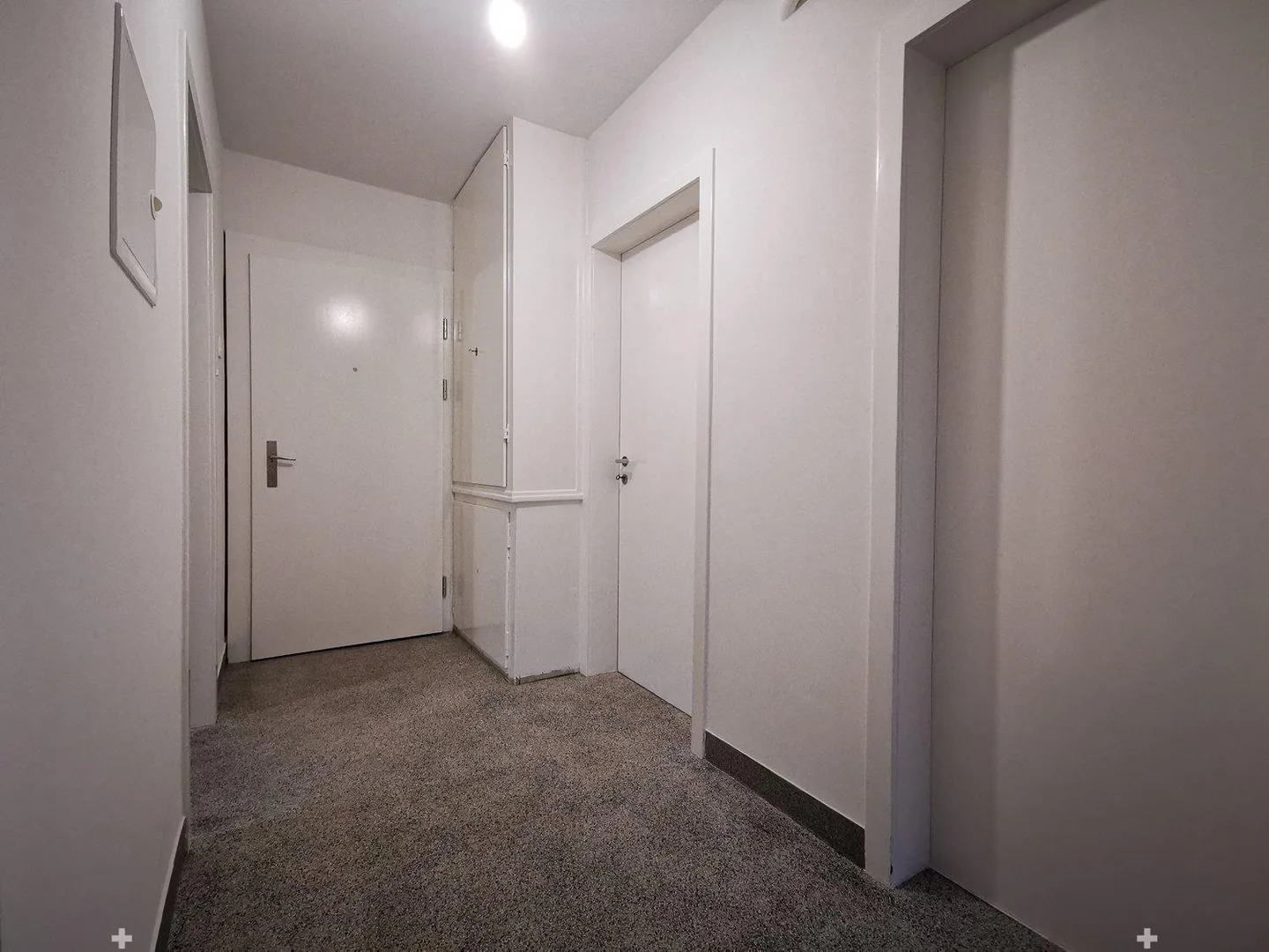 Appartement lumineux de 3 pièces avec balcon sur la rue General-Dufour à Biel - Photo 5 sur 13