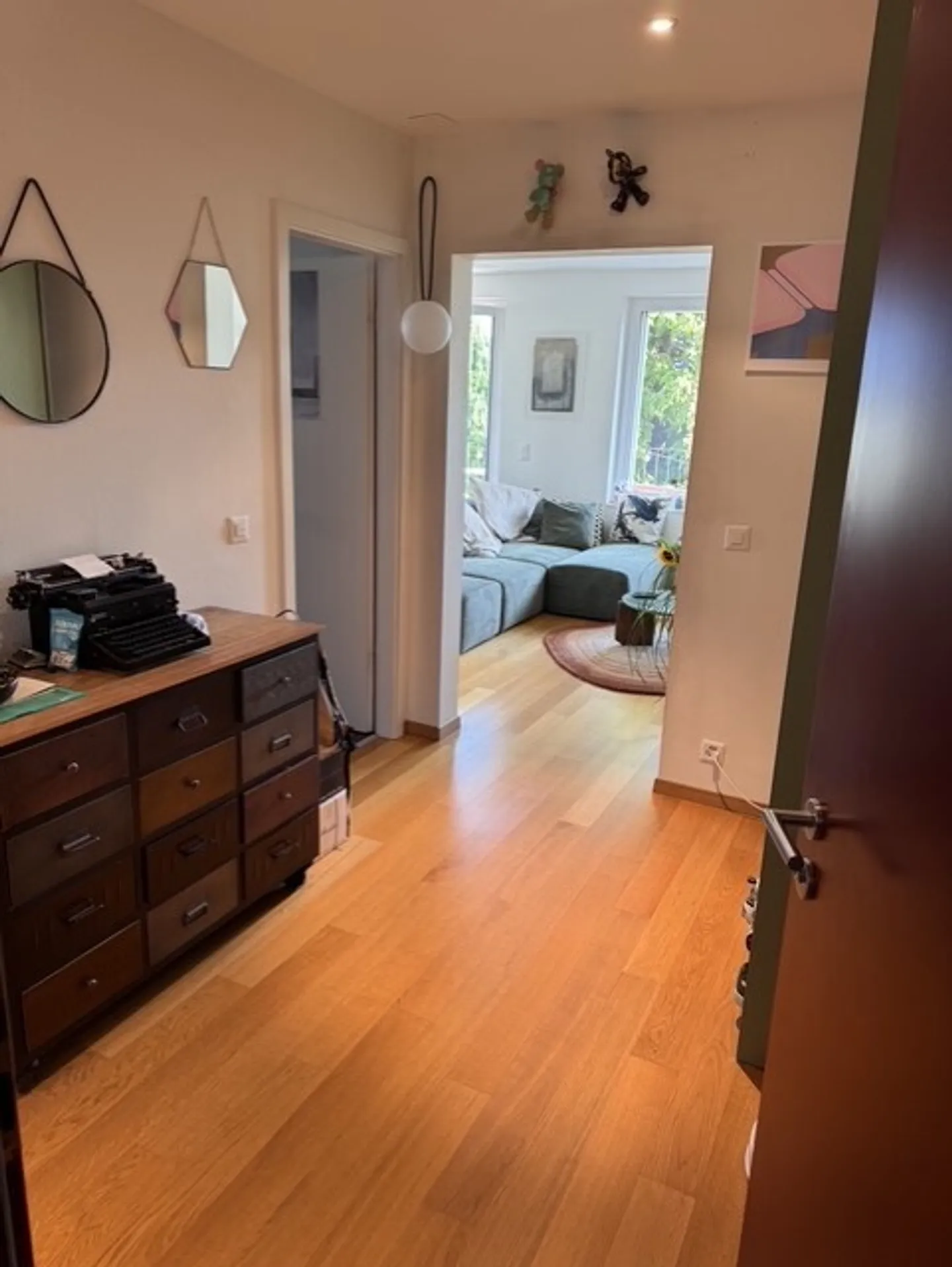 2.5-room apartment on the 1st floor / under the train station hall - Photo 7 of 7
