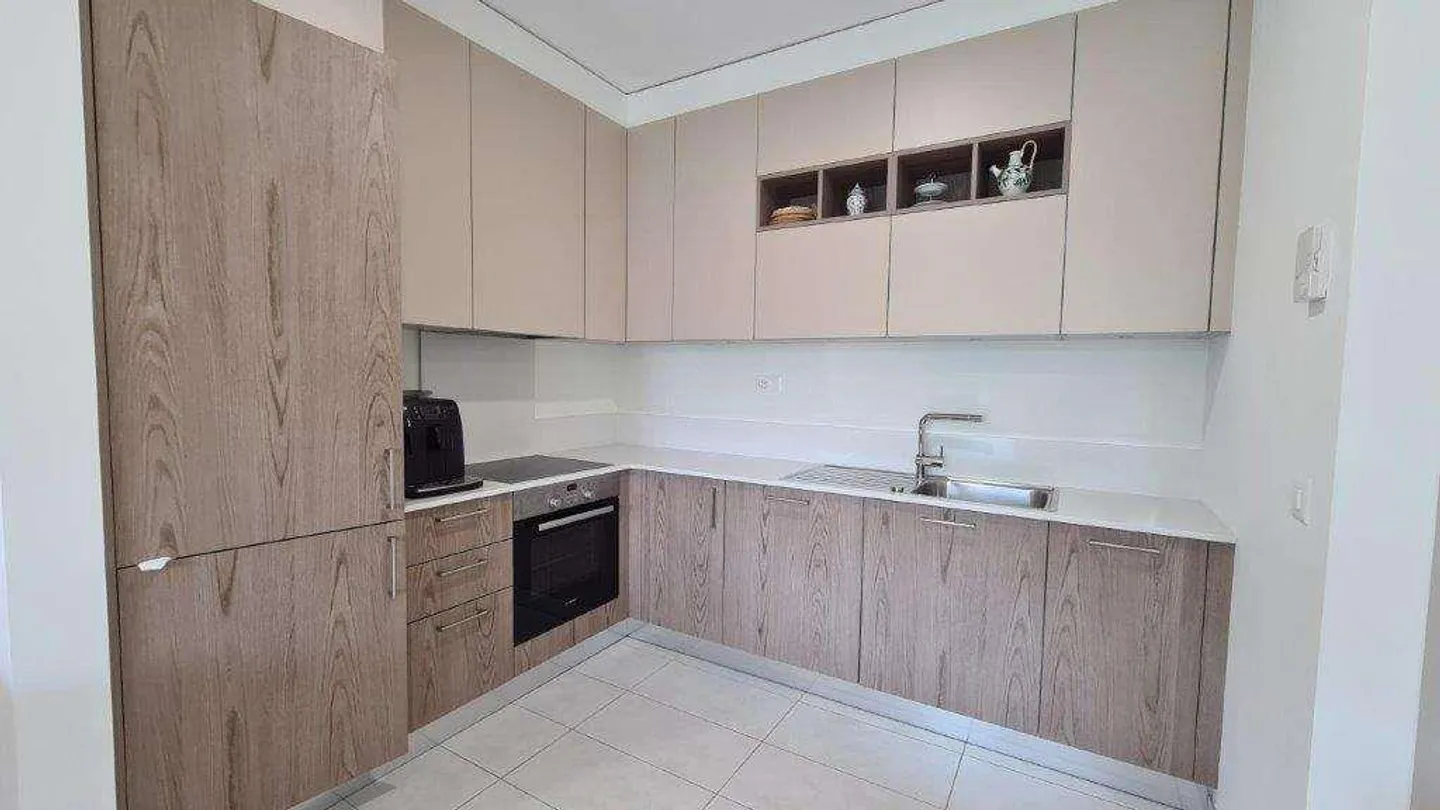 BALERNA: APPARTAMENTO SEMI ARREDATO 3,5 LOCALI - Foto 6 di 10