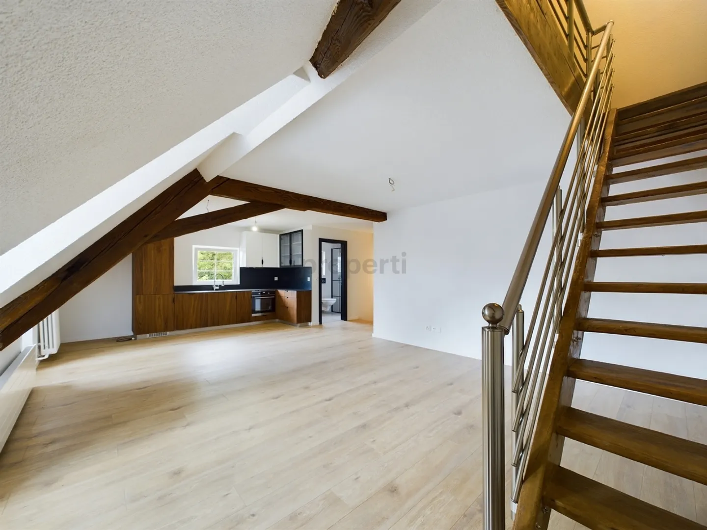 Attraktives Mehrfamilienhaus mit einer Bruttorendite von 5% - Foto 4 von 11