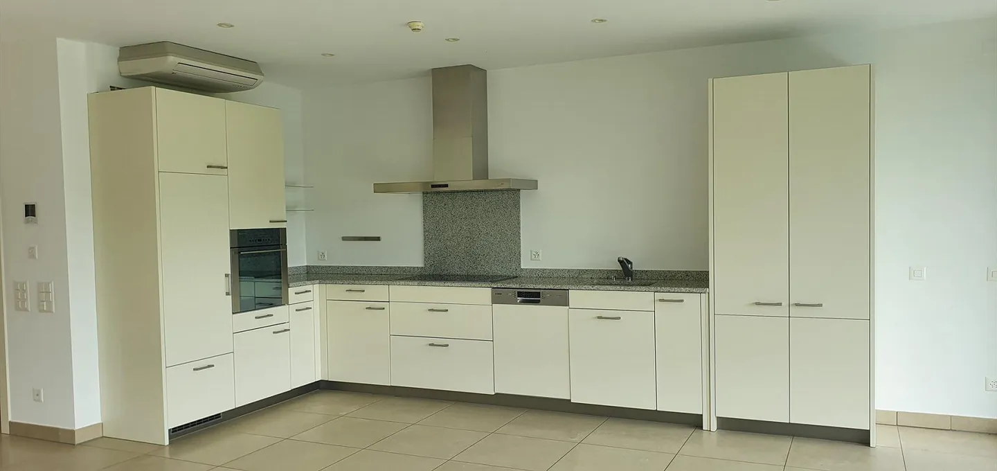 Appartamento di Lusso con Vista Lago - Foto 7 di 19
