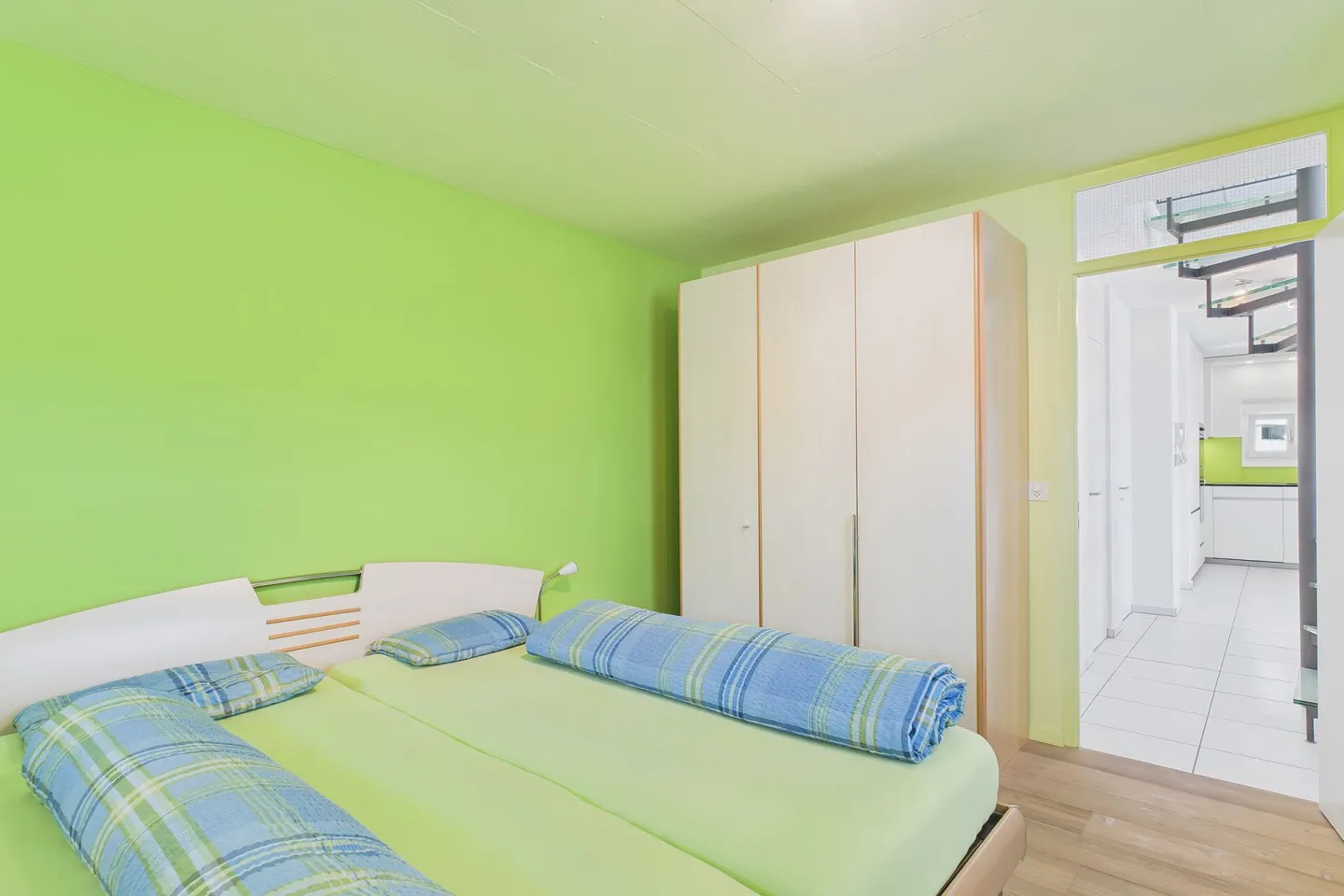 VIVERE CON UNA VISTA - CHARMANTE MAISONETTE-APPARTAMENTO PENTHOUSE A BOLLIGEN - Foto 4 di 8