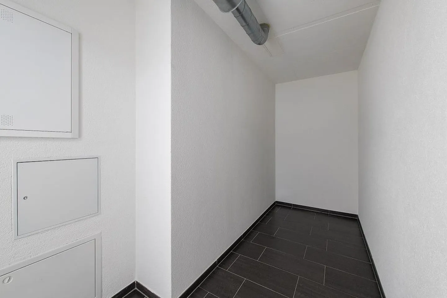 ***Appartement 3.5 pièces*** Balcon couvert de 14m2*** - Photo 6 sur 9