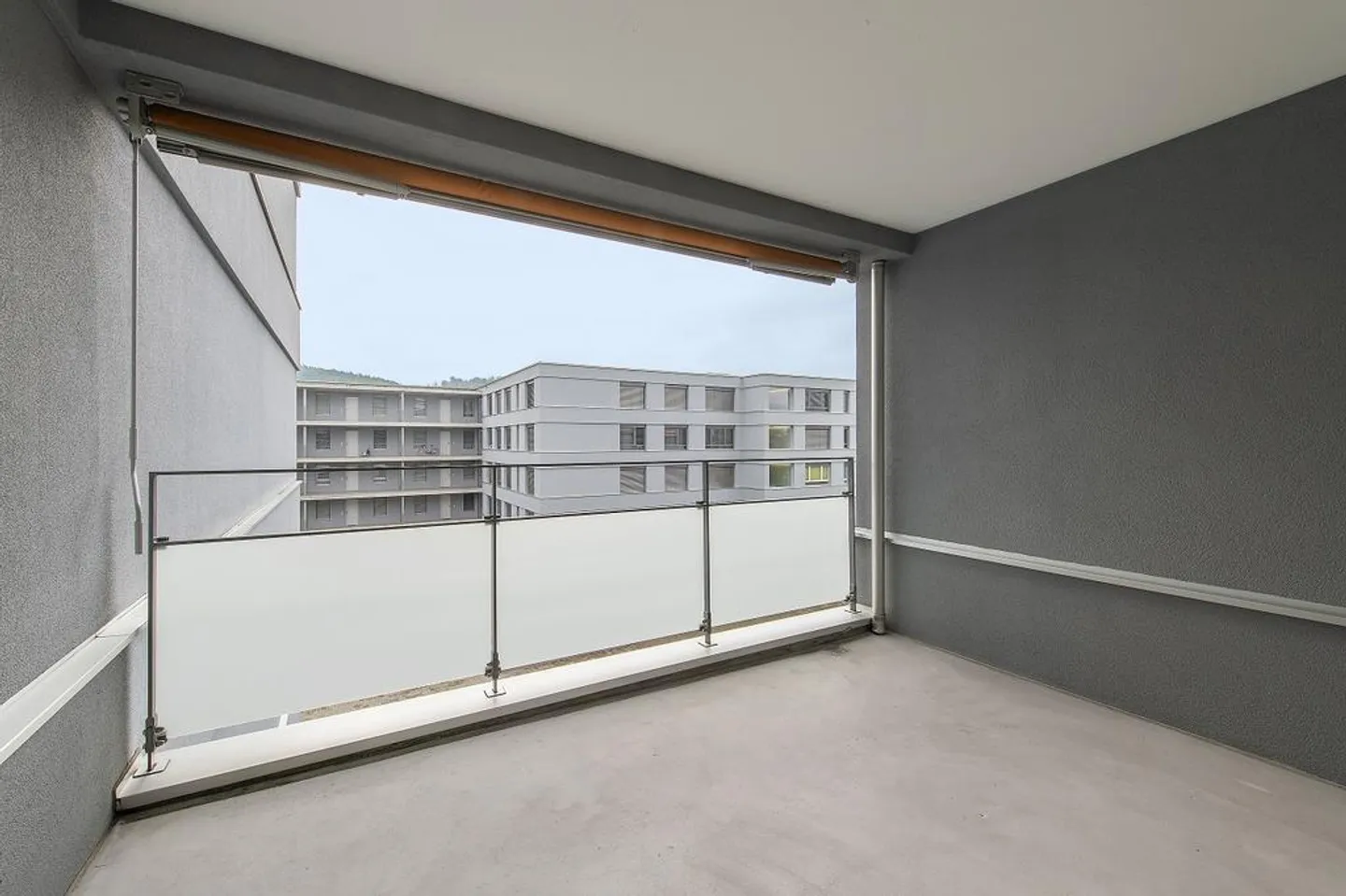 ***Appartement 3.5 pièces*** Balcon couvert de 14m2*** - Photo 9 sur 9