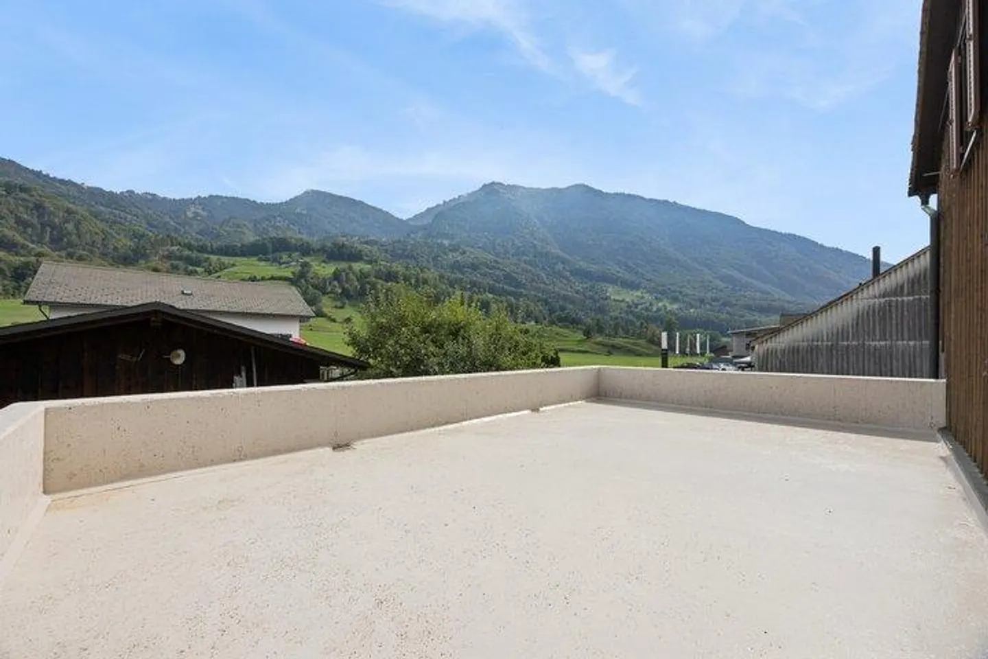 MAISON INDIVIDUELLE DE 6,5 PIÈCES AVEC VUE SUR LES MONTAGNES DE SAINT-GALL - Photo 6 sur 8