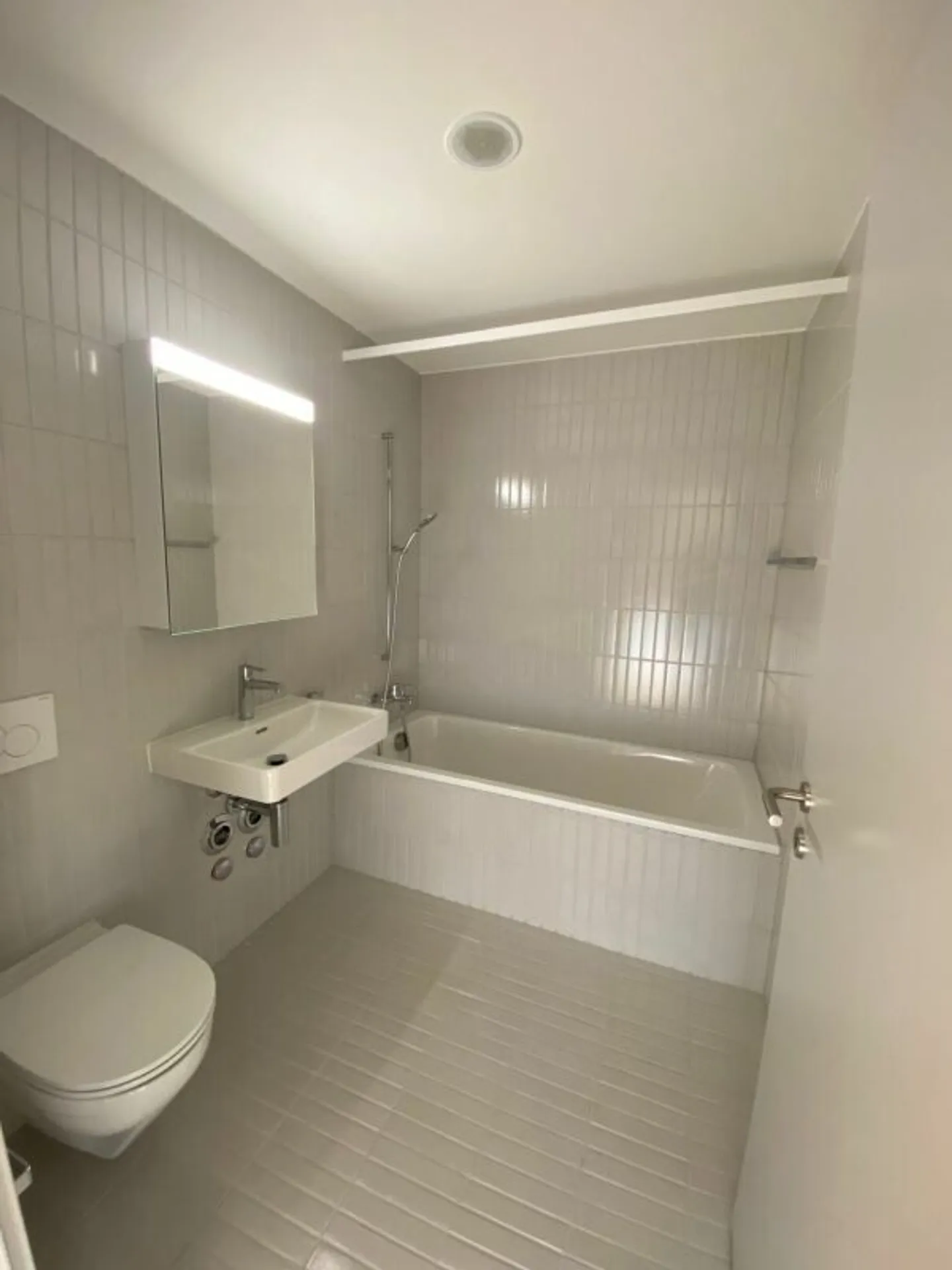 Très bel appartement de 2.5 pièces entièrement neuf - Photo 5 sur 7