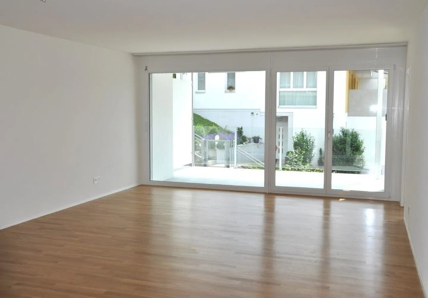 Modern 2.5-Room Apartment in Herisau - Photo 2 of 7