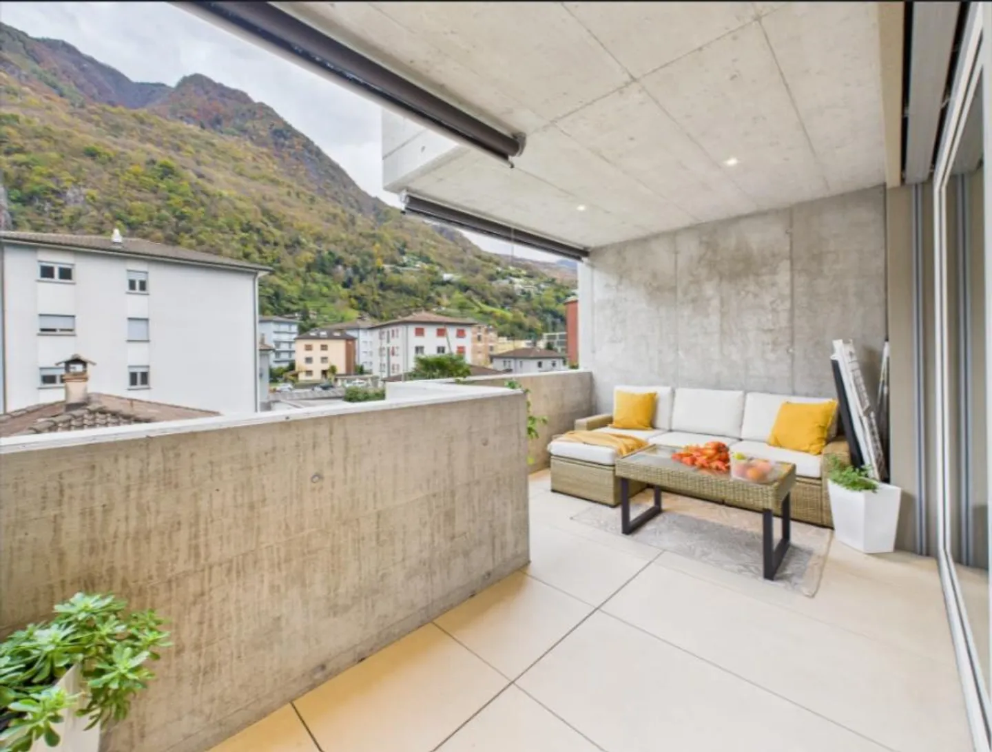 Nouvel appartement exclusif avec terrasse dans un quartier pratique et stratégique - Photo 8 sur 16
