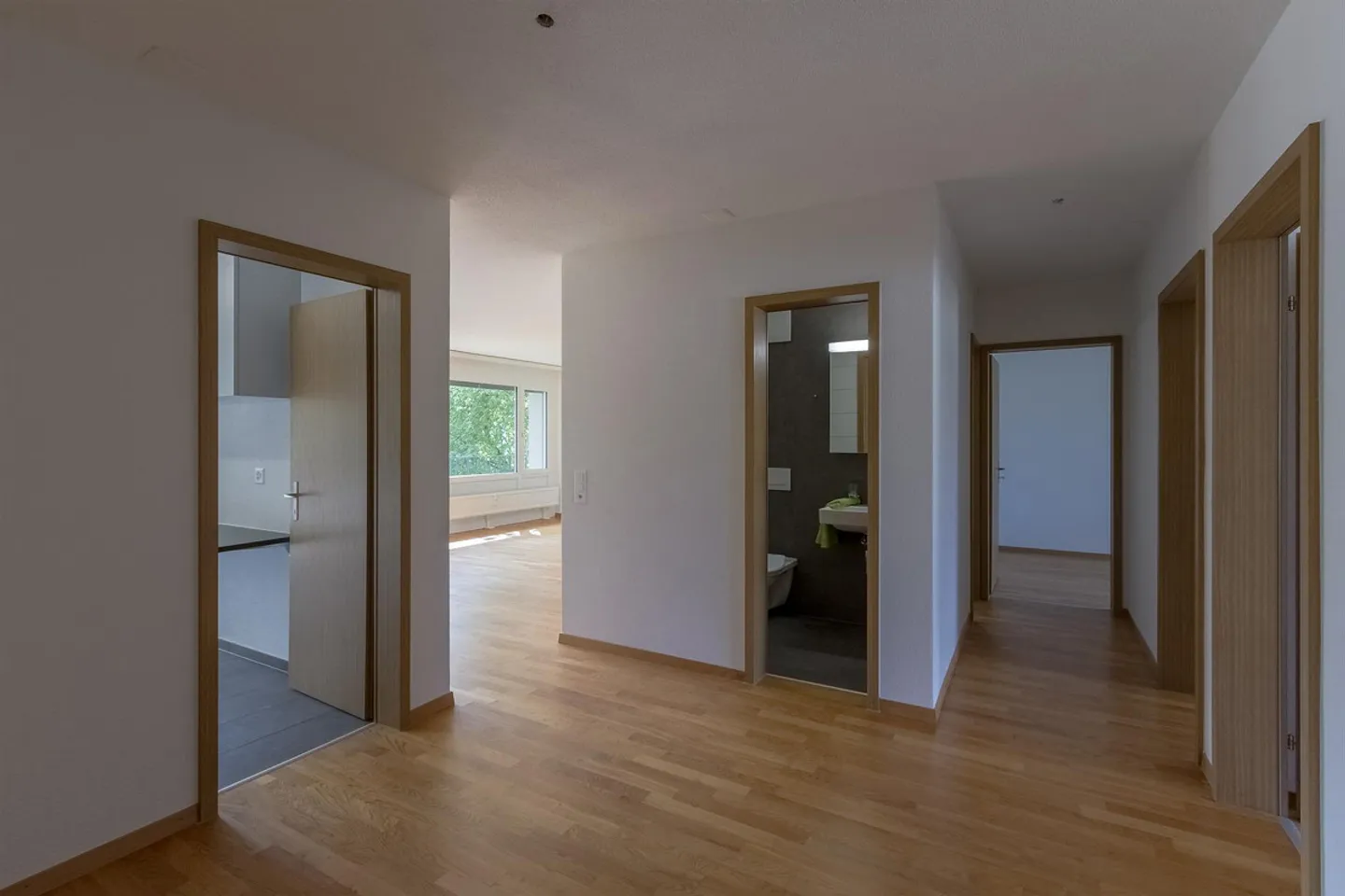 Modern Apartment in Quiet Location - Photo 6 of 9