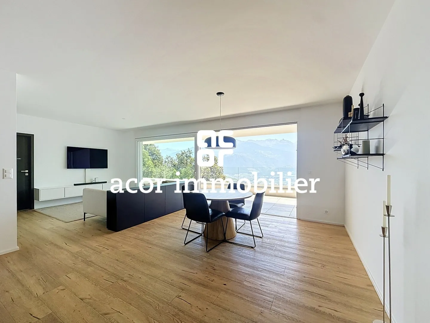 Zu vermieten - Herrliche möblierte 3.5-Zimmer-Wohnung mit großer Terrasse - Foto 2 von 11