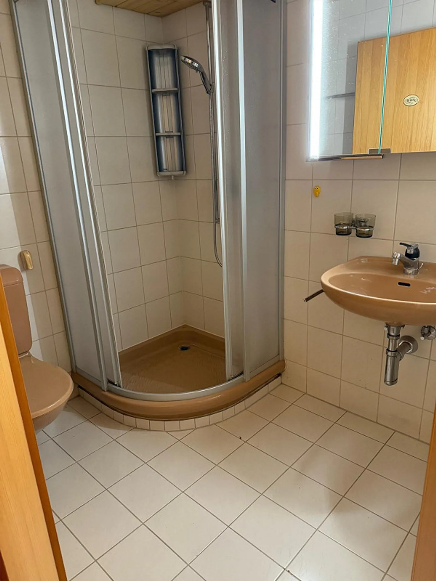 Appartement en attique de 6,5 pièces très bien situé - Photo 8 sur 10