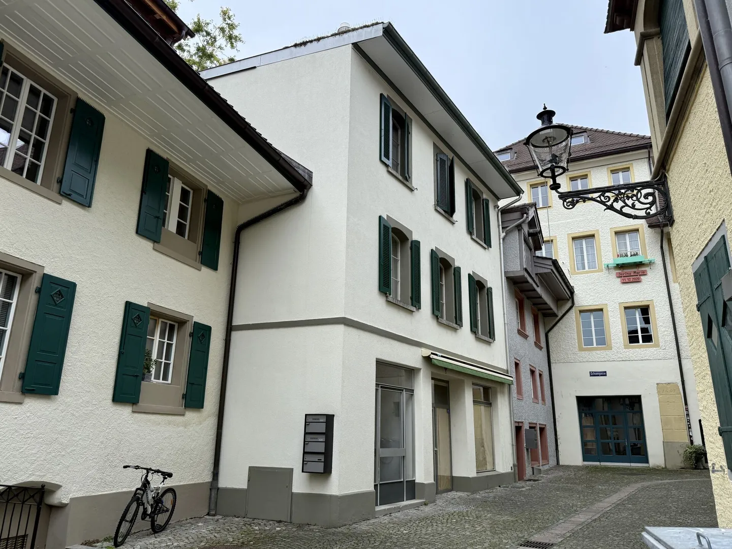 Historischer Charme trifft vielseitiges Potenzial! Wohn- & Geschäftshaus in Zofingen - Foto 3 von 18