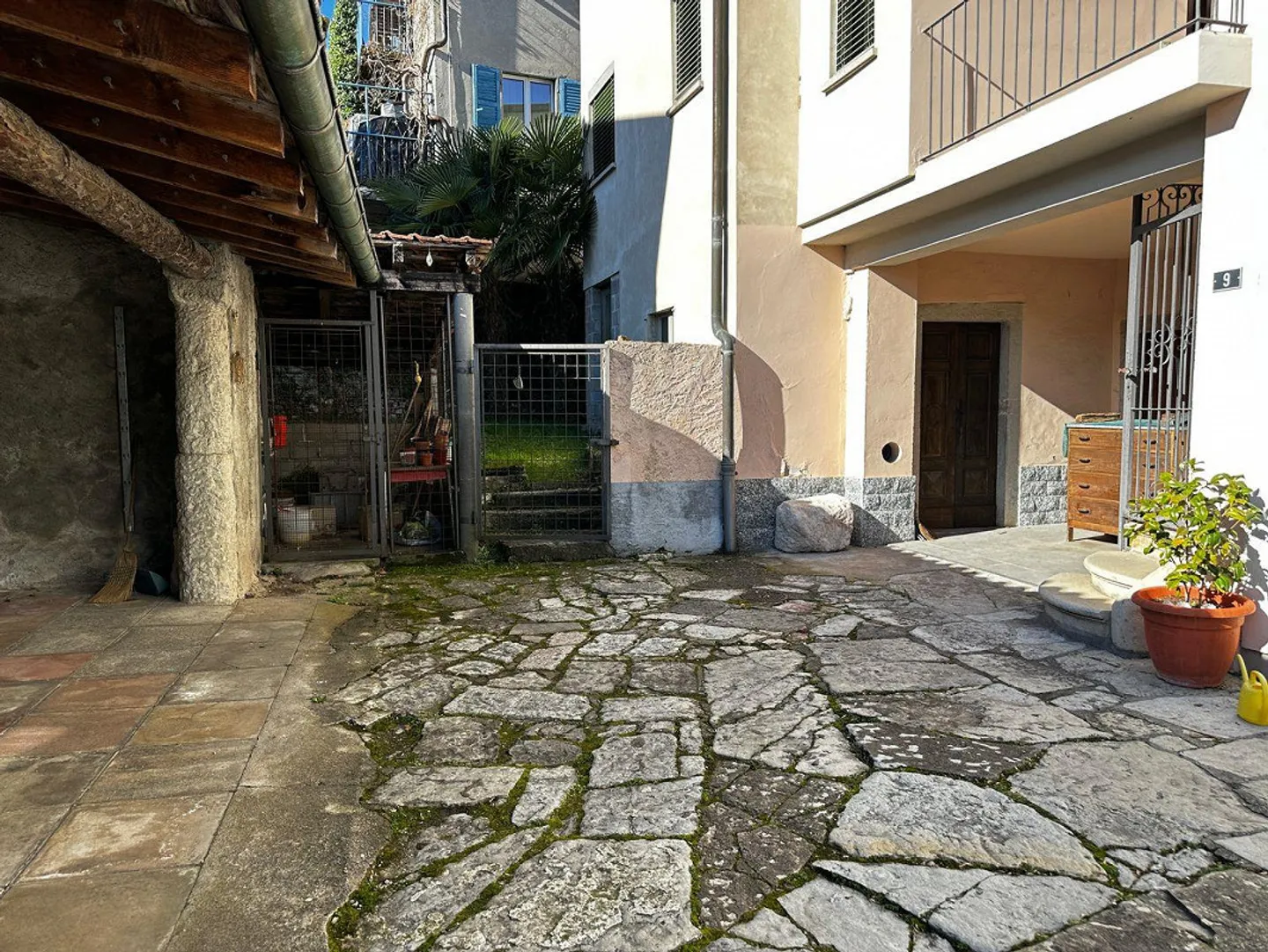 Charmante Casa di Nucleo in Arzo - Foto 3 von 21