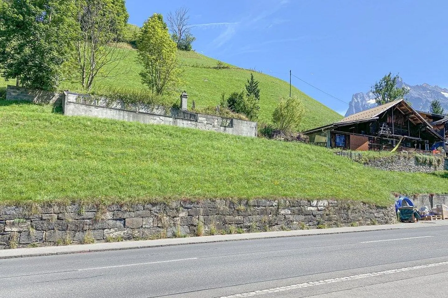 Terrain à bâtir avec une vue magnifique - Photo 2 sur 5