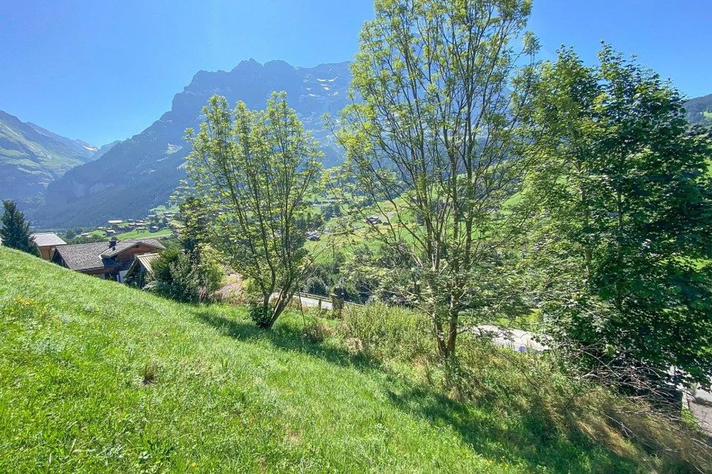 Terrain à bâtir avec une vue magnifique - Photo 3 sur 5