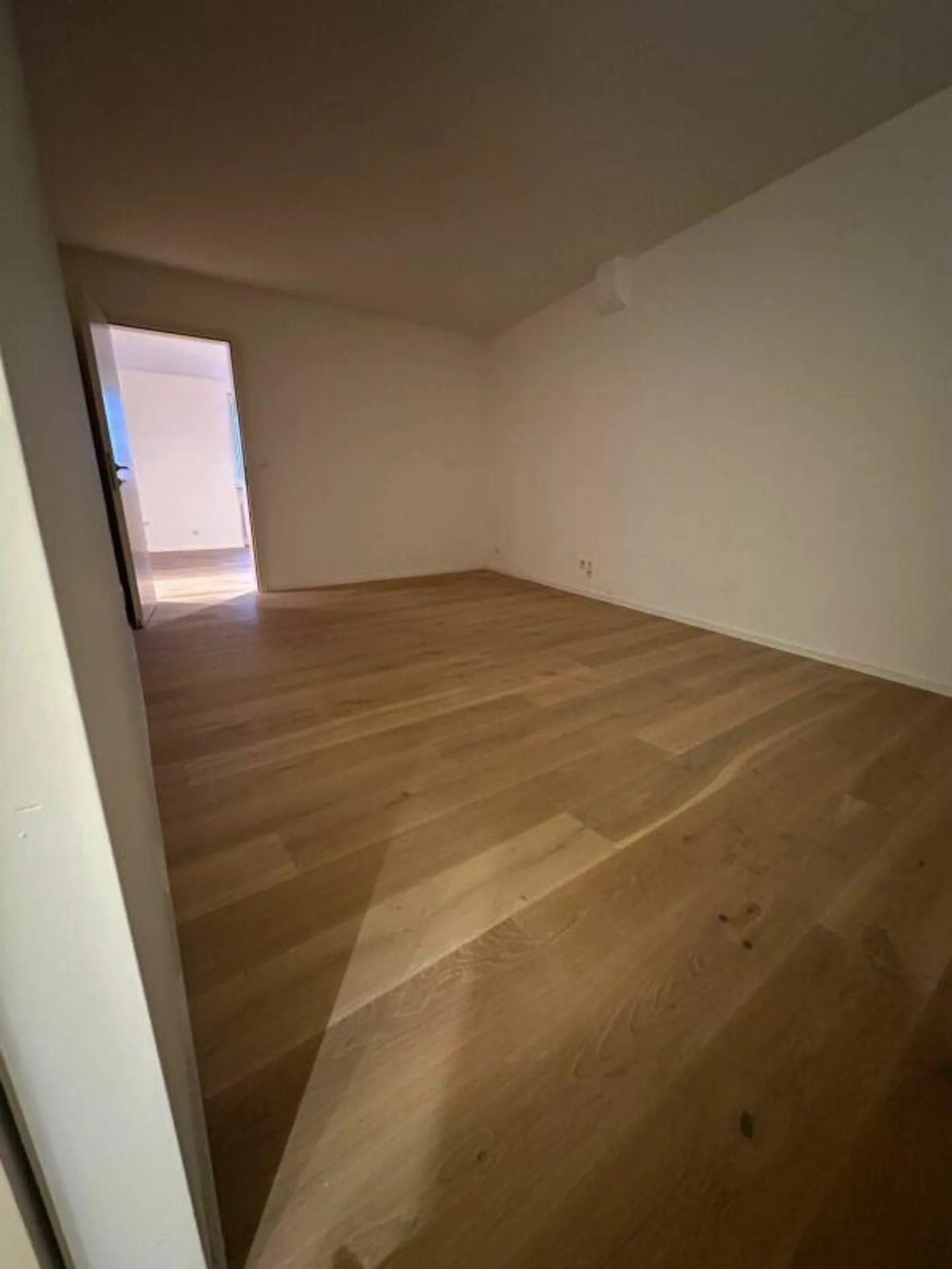 Schöne 2.5-Zimmer-Wohnung in Mitten der Stadt Zürich - Foto 7 von 11