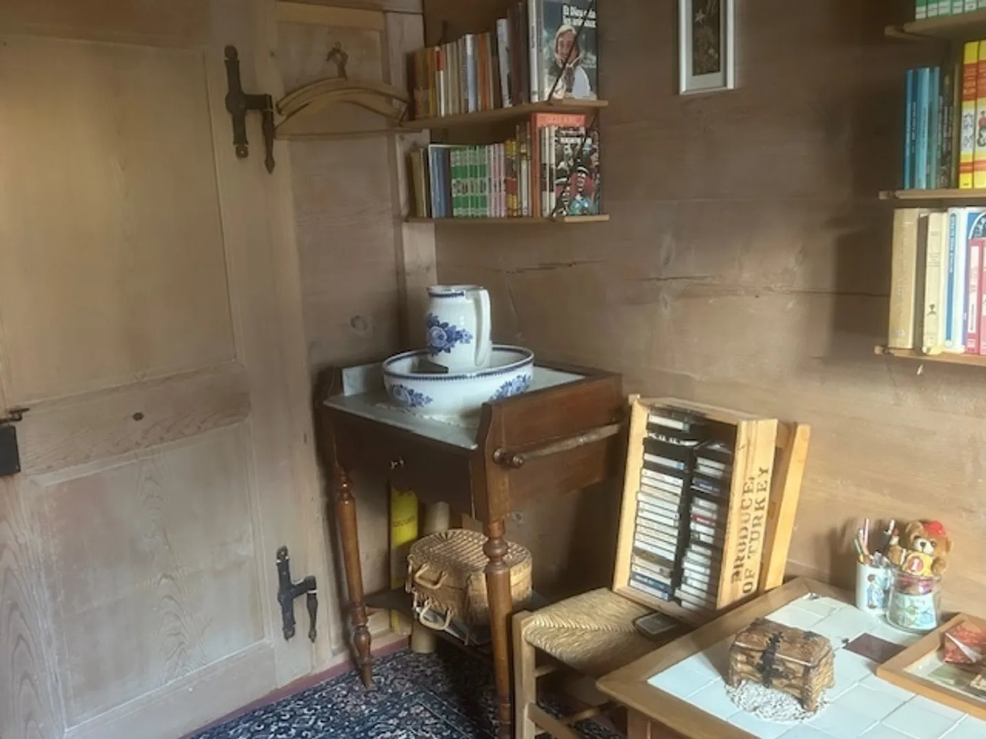 Immeuble d'habitation, affectation mixte, Les Moulins, Château d'Oex - Photo 13 sur 13